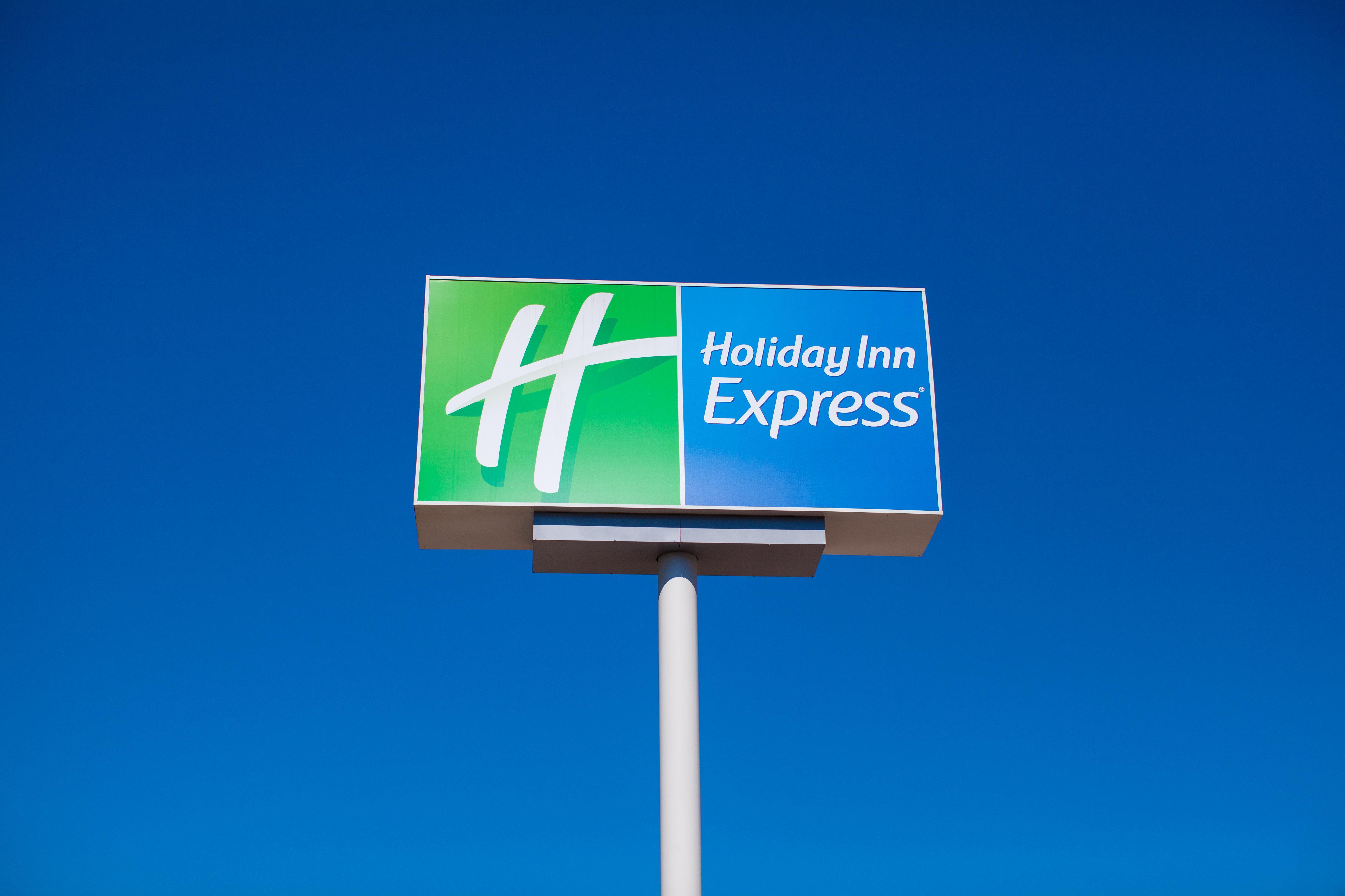 Holiday Inn Express Toulon - Est Exterior foto